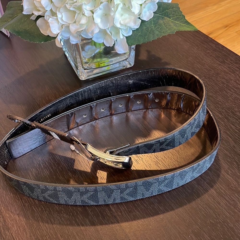 Michael Kors belt